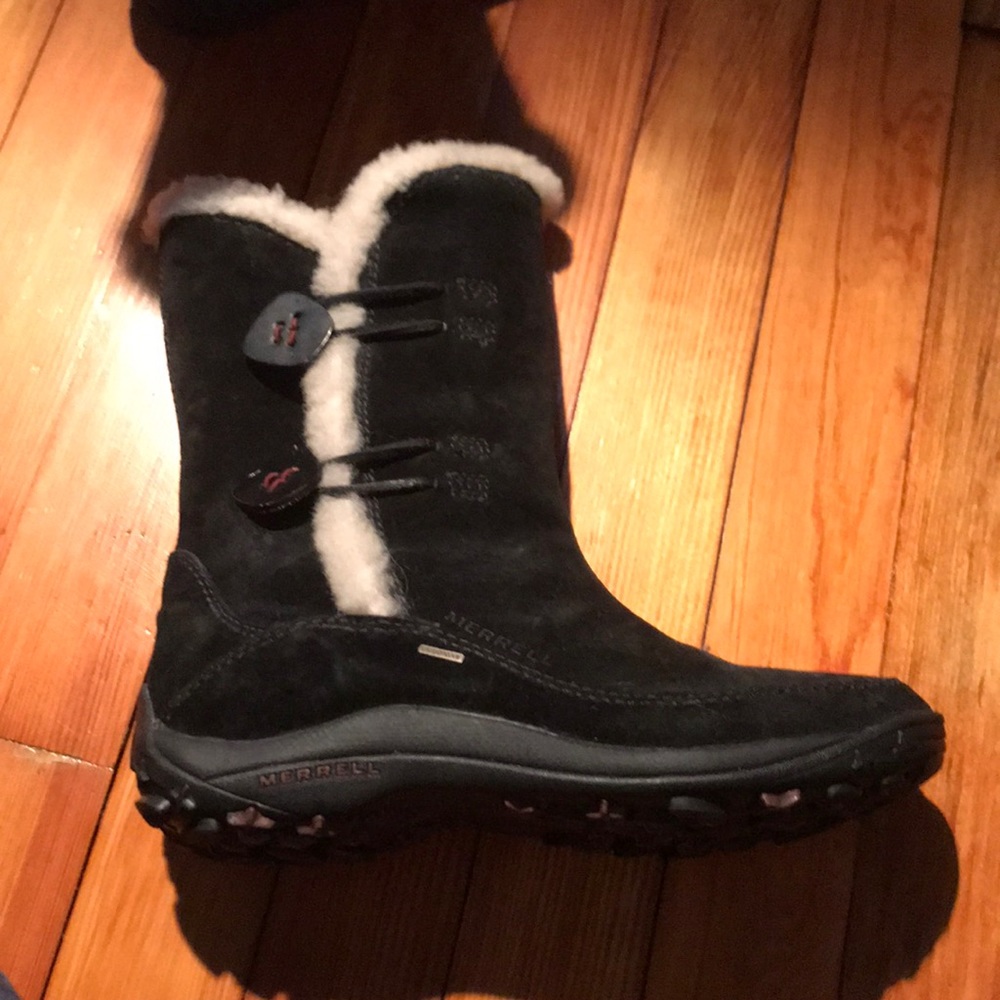 Merrel Yarra Black Winter Boot